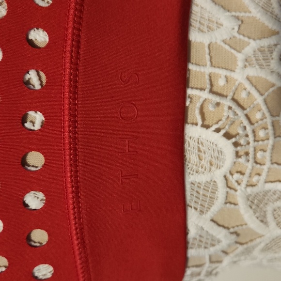 Ethos Sports Bra, Size: M, Never Worn - Picture 3 of 3